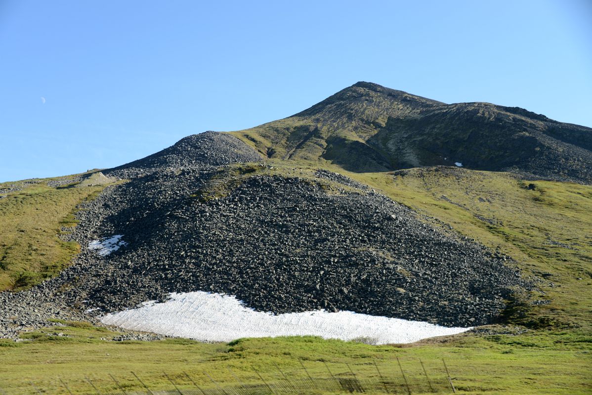 12A The Beginning Of The Richardson Mountains From The Dempster Highway On Day Tour From Inuvik To Arctic Circle